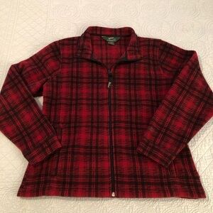 Woolrich full zip fleece jacket. Hunters plaid. Women’s size medium.